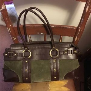 Stylish Dark Green/Brown Tommy Hilfiger Tote